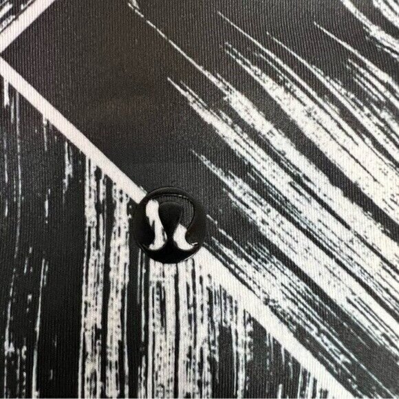 Lululemon Hot To Street Pants Heat Wave White/Black Leggings Size 6 - Picture 16 of 16